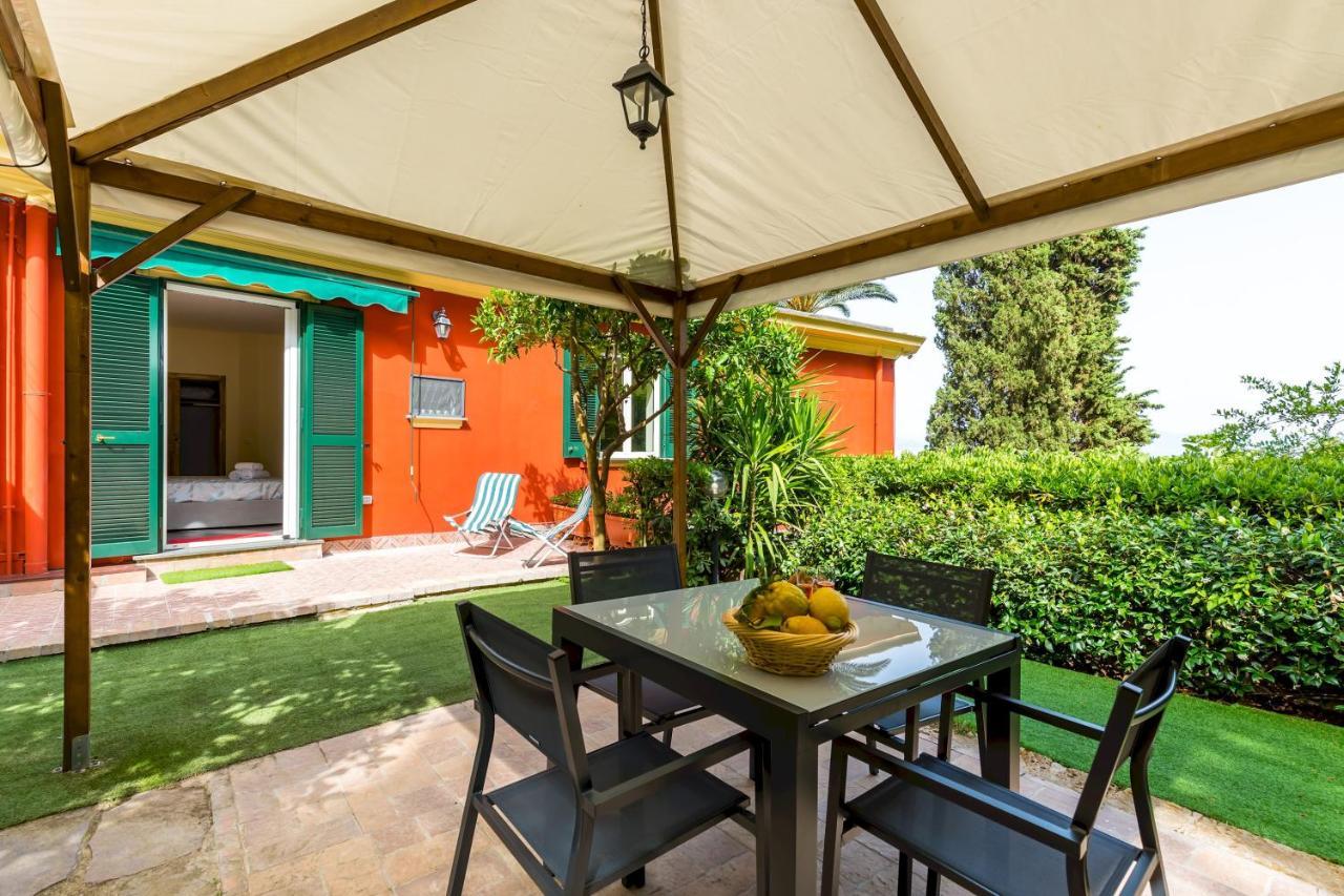 Villa Dolcevita With Parking By Napoliapartments Zewnętrze zdjęcie