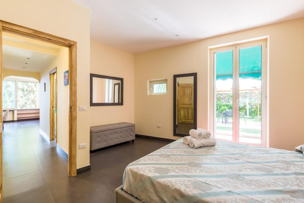Villa Dolcevita With Parking By Napoliapartments Zewnętrze zdjęcie